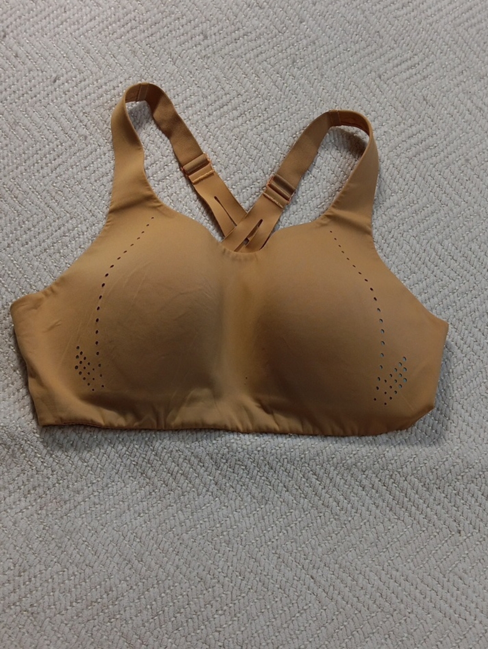 lululemon athletica Tan Seamless Scoop-Back Sports Bra
